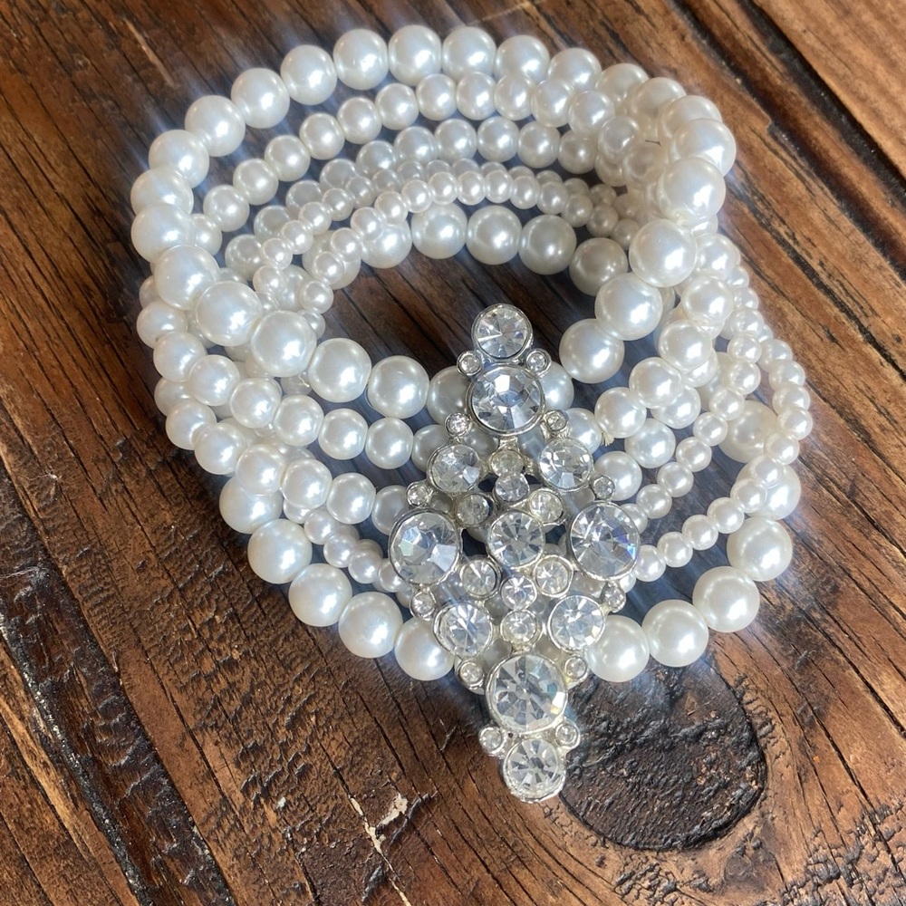 Chico's Pearlescent Multistrand Bracelet with Crystal Cluster